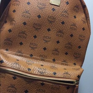 MCM Bookbag Stark No Studs